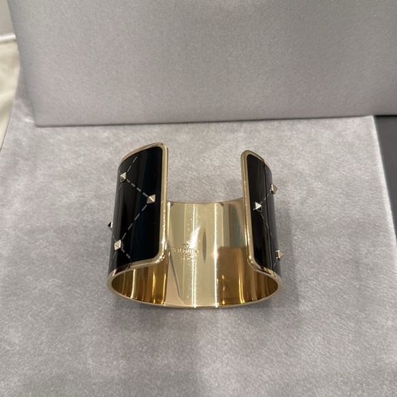 Valentino rockstuds cuff - Picture 3 of 3